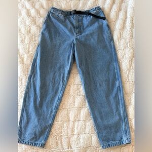 American Eagle Outfitters Light Blue Relaxed Jeans
